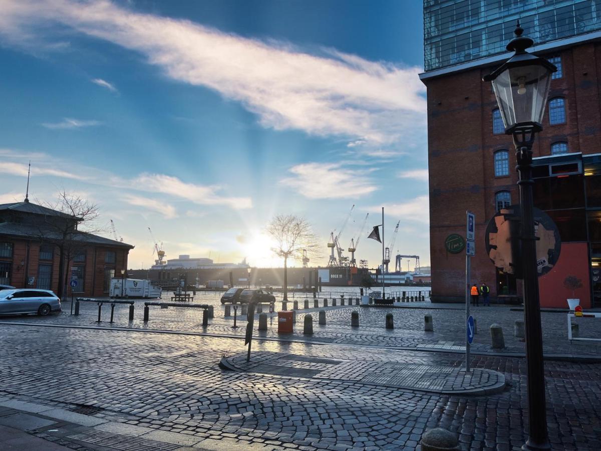 Loft-Panoramablick-Hafen & Elbe! Daire Hamburg Dış mekan fotoğraf